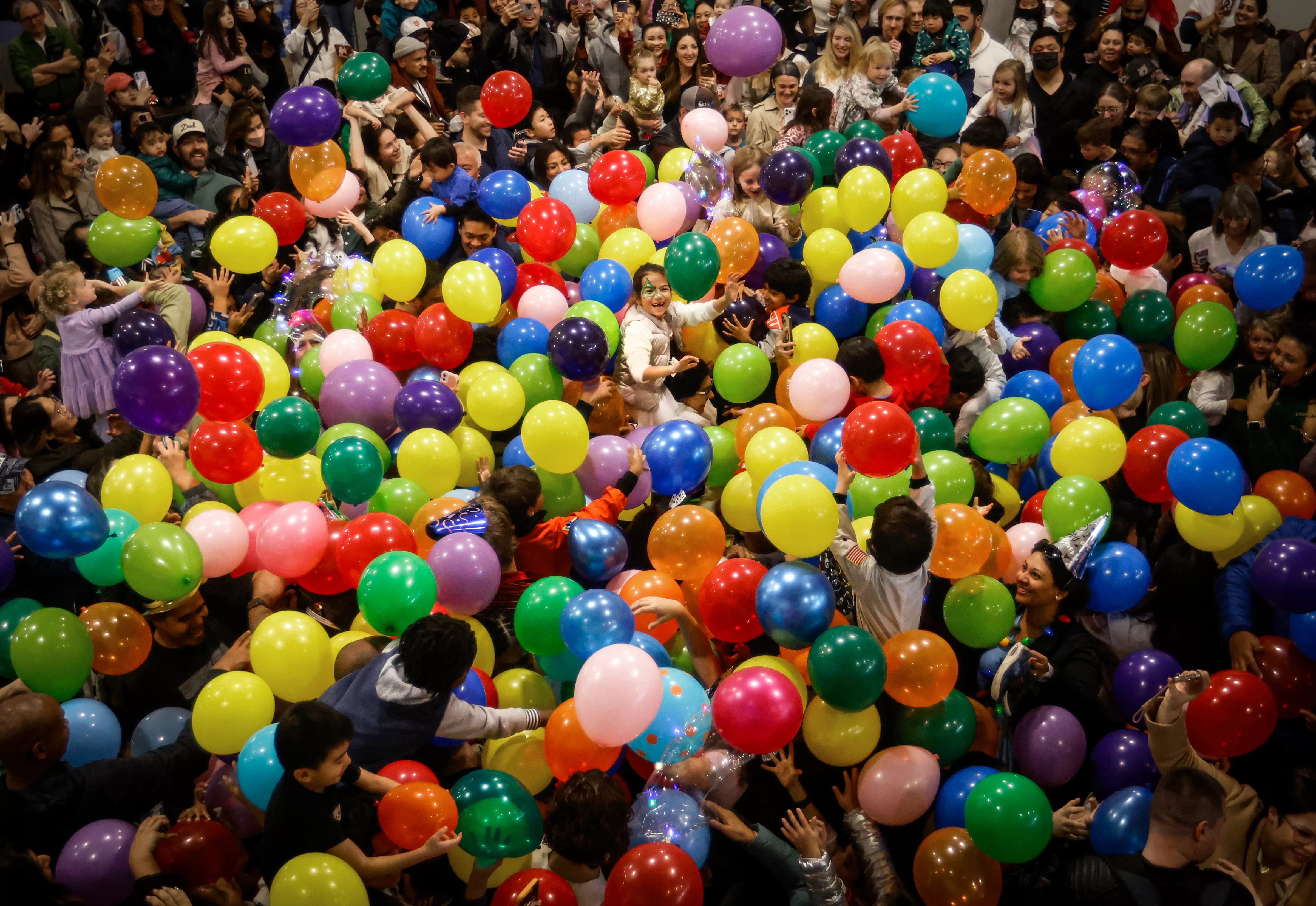 Photos: New Year’s Eve day balloon drops across the Bay Area