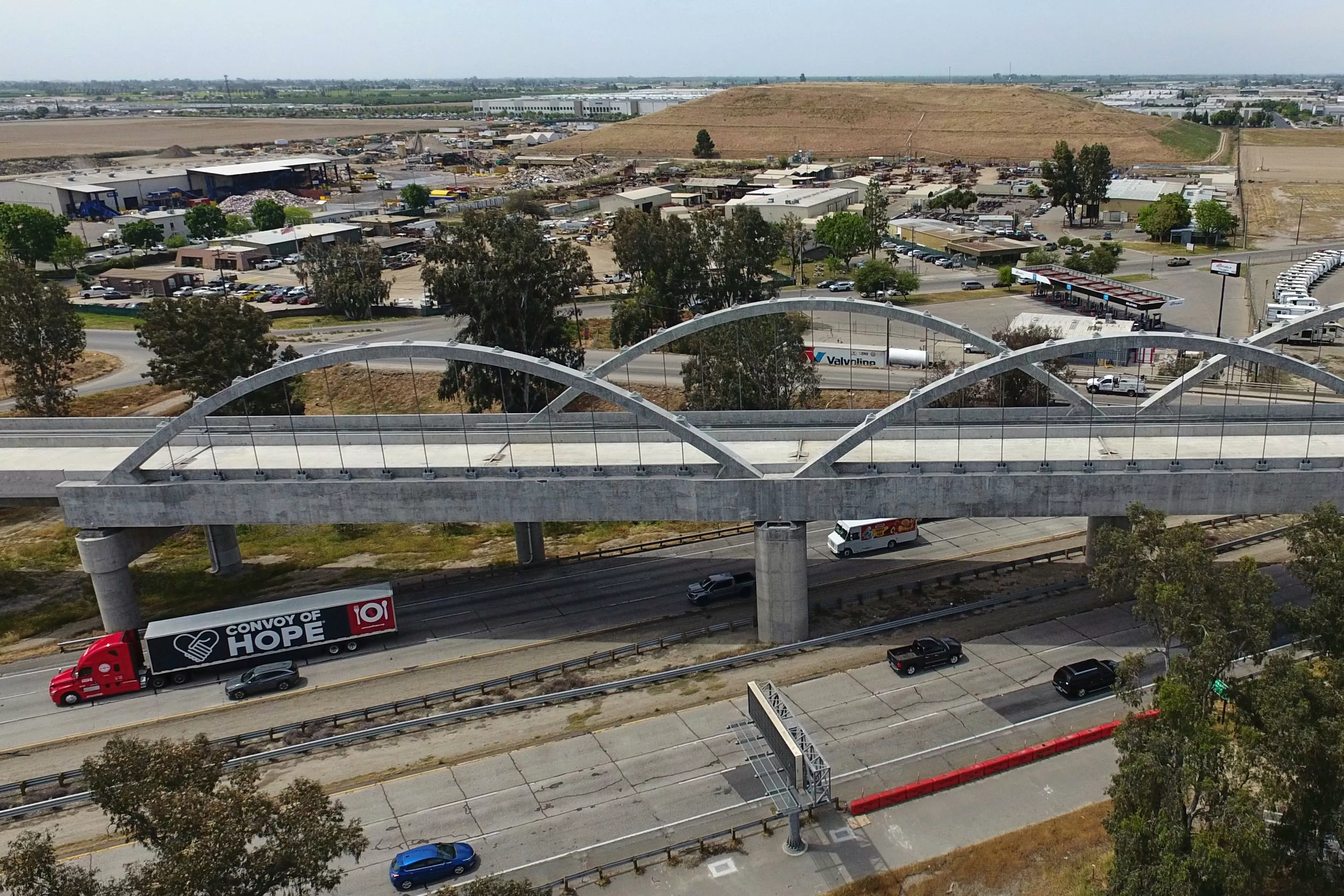 Letters: After dropping lawsuit, California should drop high-speed rail
