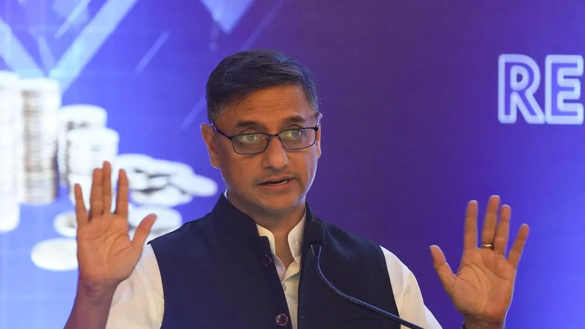 India sustains 7–7.5% growth; Bengal should position itself as a maritime state: Sanyal