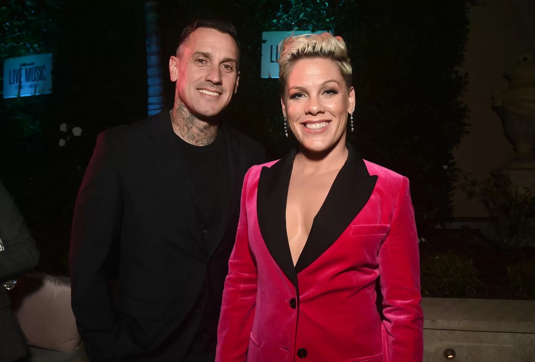 Pink Shuts Down ‘Fake’ Reports That She & Husband Carey Hart Separated: ‘Trash News’