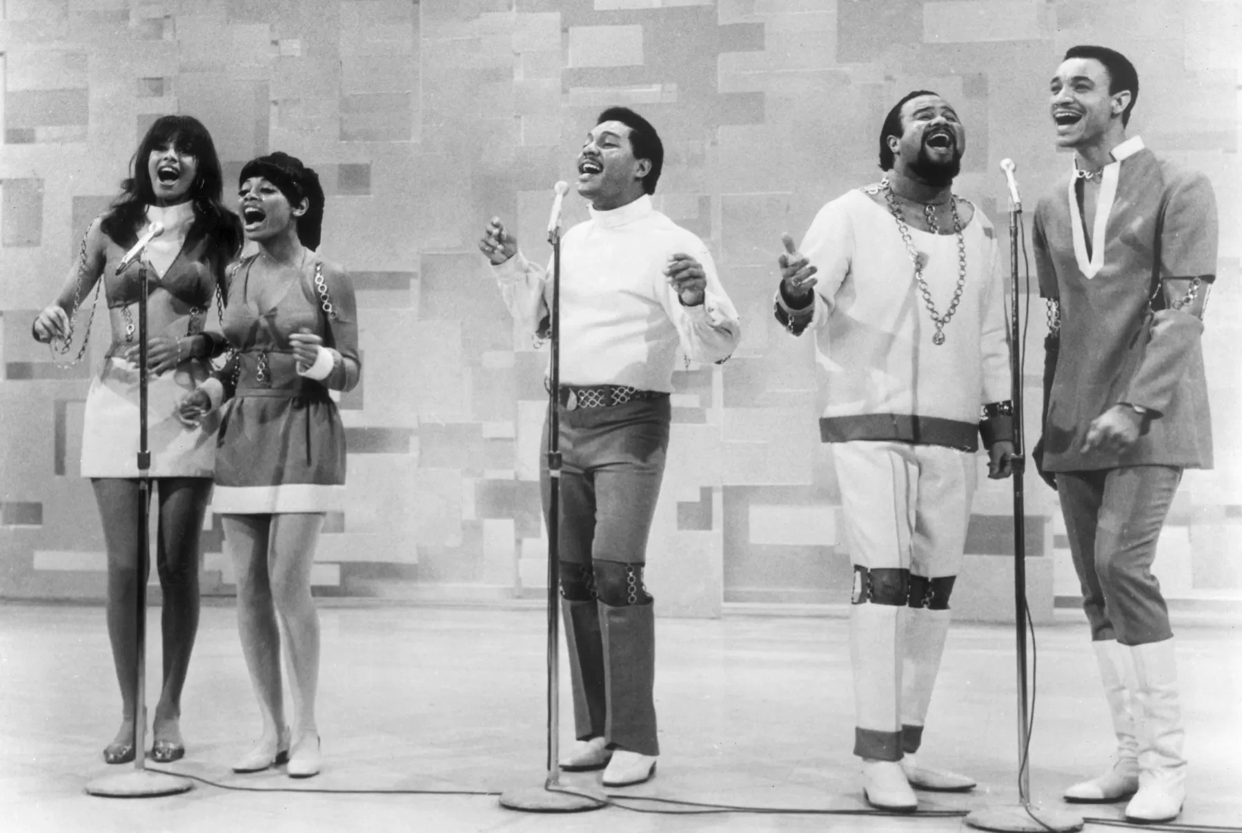 The 5th Dimension’s 15 Best Hot 100 Hits: Critic’s Picks