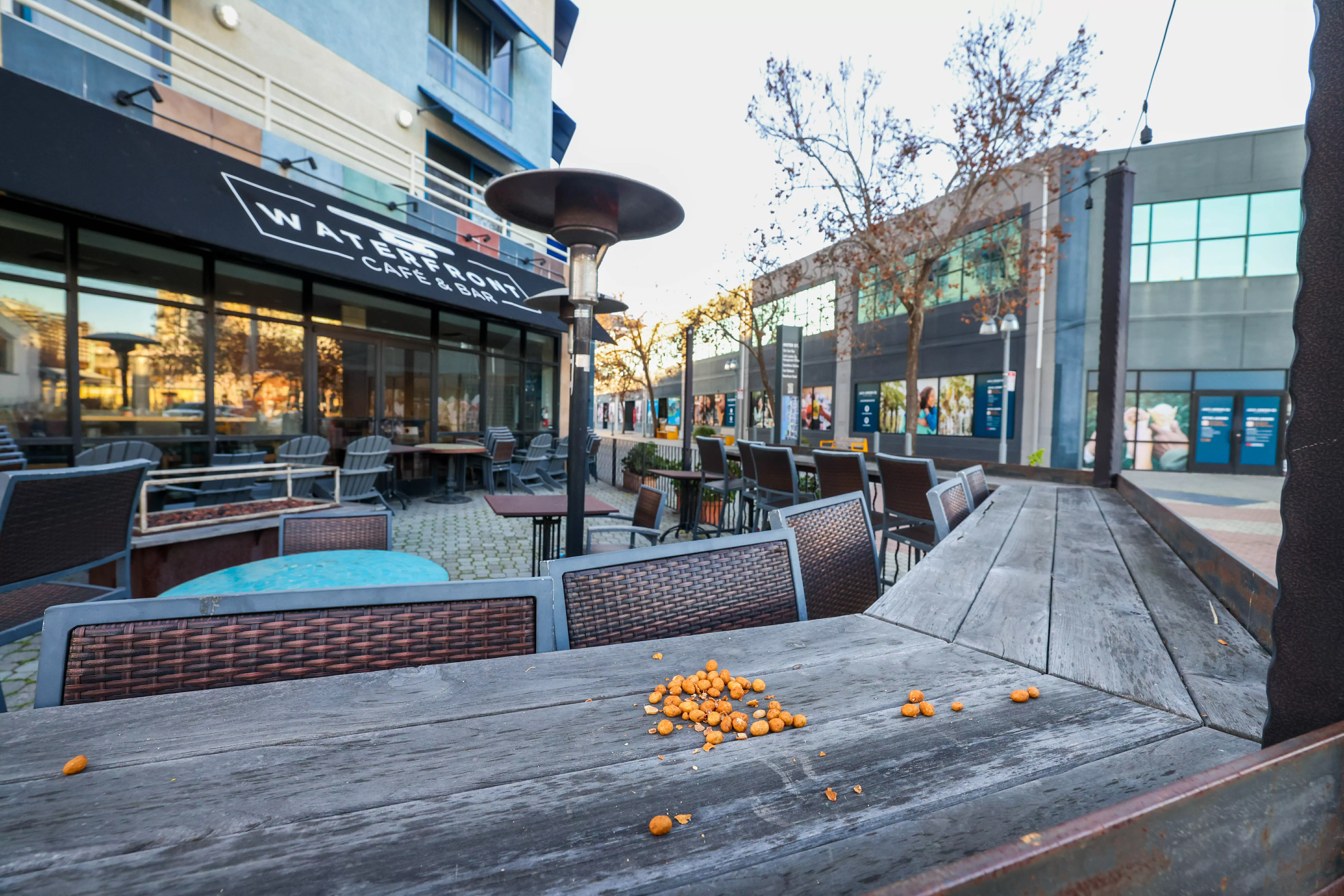 Letters: Oakland must do more to make waterfront attractive