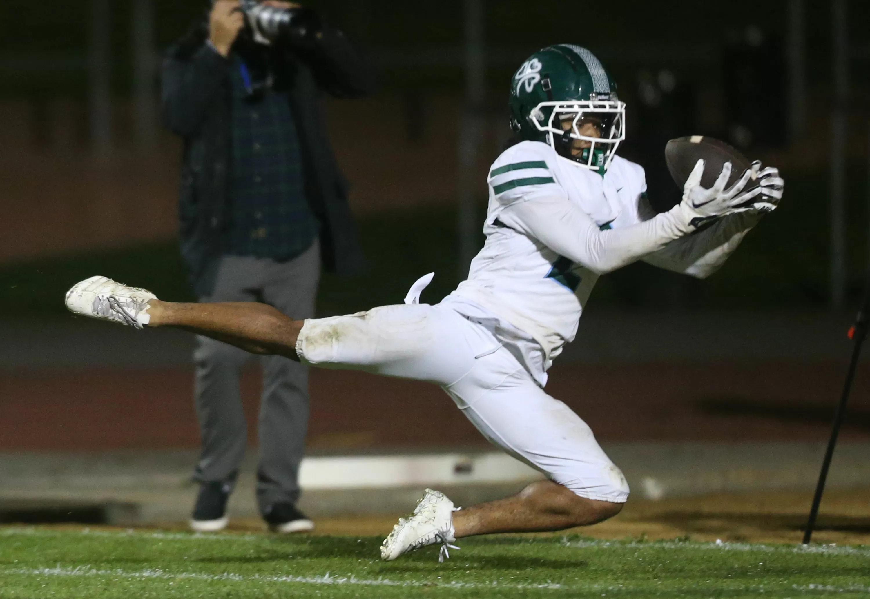 Sacred Heart Cathedral hires Serra OC Darius Bell as new coach