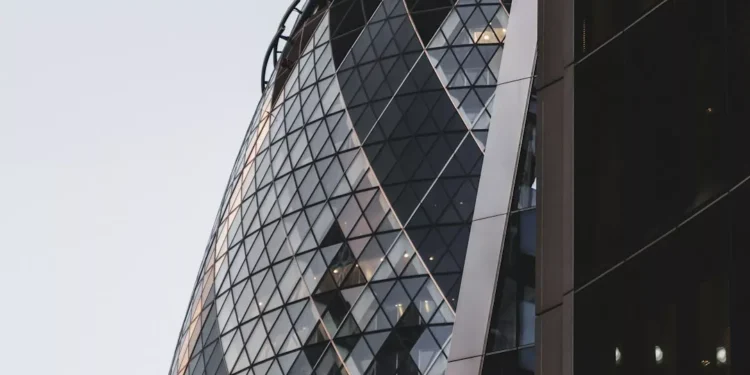 “Unlocking the Power of Finanzas: Achieving Financial Goals and Dreams”