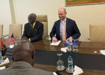 The Minister of Energy and Water hosts an audience with the Ambassador of the United States of America.