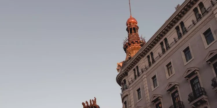 “The Endless Impact of Economía: Unveiling the Power of Economics”