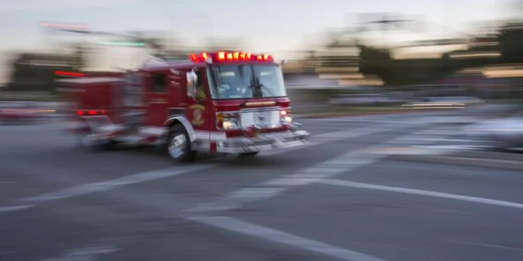 Oakland: Posey Tube reopens following vehicle fire