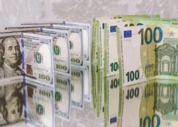 “Demystifying Finanzas: Simplifying the World of Finances”