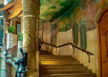 “The Power of Art and Entertainment: Jo, Inspiration, Connection”