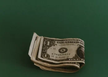 “Demystifying Finanzas: Making Finance Accessible to All”