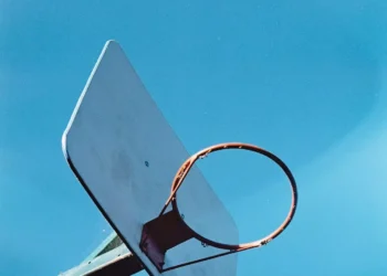 “Deportes: The Unifying and Inspiring Way of Life”