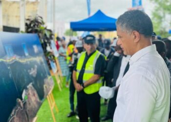 The public electricity grid now serves the residents of Buraco neighborhood in the Mussulo urban district