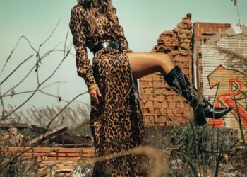 “The Unifying Power of Music: Breaking Barriers and Connecting Cultures”