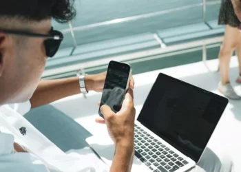 “The Inseparable Relationship Between Technology and Our Lives”