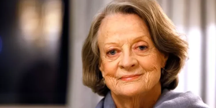 ‘Downton Abbey’ colleagues, fellow actors mourn death of Maggie Smith