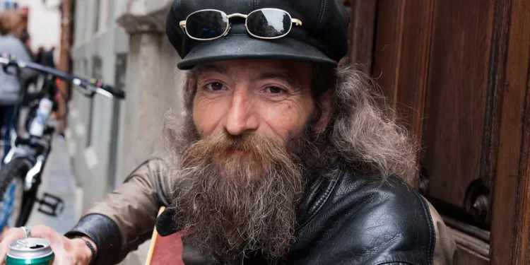 “The Unifying Power of Music: Breaking Barriers and Connecting Cultures”