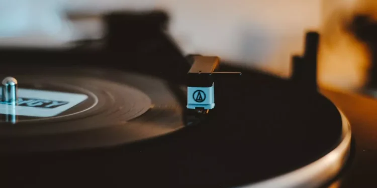 “The Constant Evolution of Technology: Enhancing Our Lives”