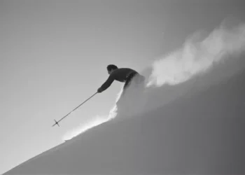 “The Power of Deportes: A Journey of Unity and Growth”