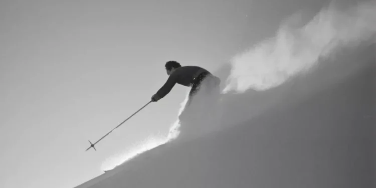 “The Power of Deportes: A Journey of Unity and Growth”