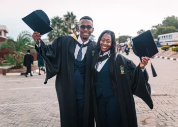 “Finding Light in the Midst of Sucesos”