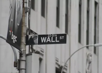 “Reviving Optimism: The Spanish Economy’s Resilient Growth”