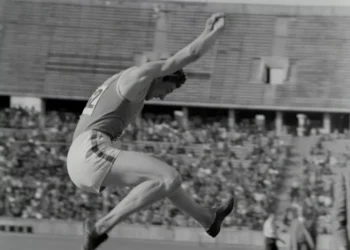 “The Unifying Power of Deportes: Lessons for Life”