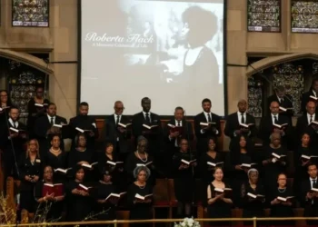 Music flows in Roberta Flack’s ‘Celebration of Life’ memorial with Stevie Wonder and Al Sharpton