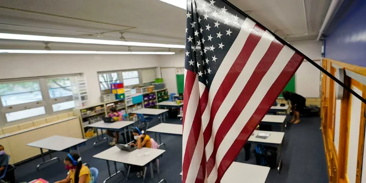 Letters: California should leave history curriculum to educators