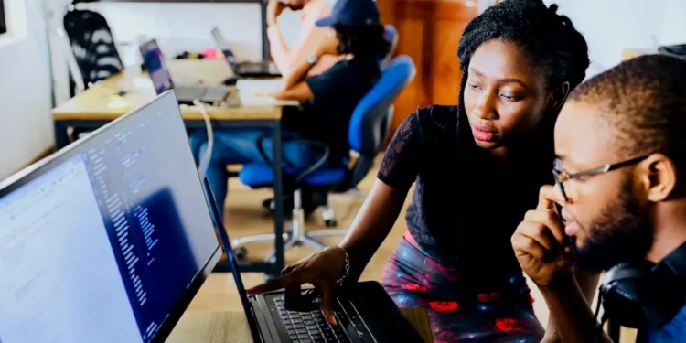 “Unlocking the Potential: The Positive Side of Finanzas”