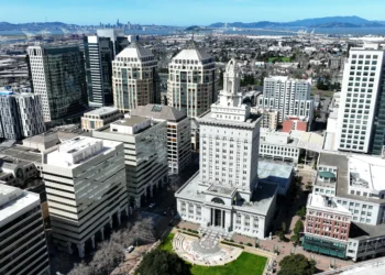 Letters: Kara Murray-Badal is the best choice for Oakland council