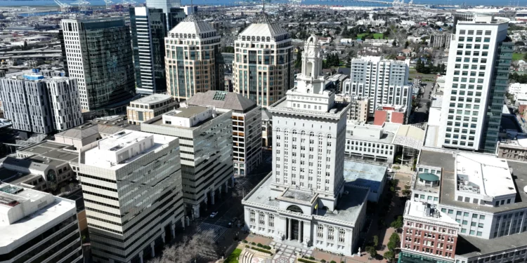 Letters: Kara Murray-Badal is the best choice for Oakland council