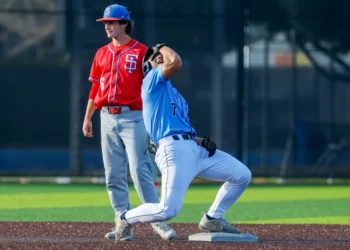 With aid of early error, Bellarmine edges St. Ignatius in tight WCAL pitchers’ duel in San Jose