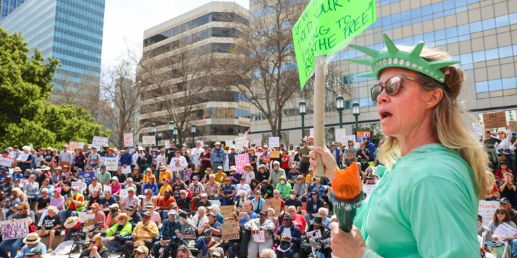 Letters: Bay Area rallies prove Trump opponents aren’t alone