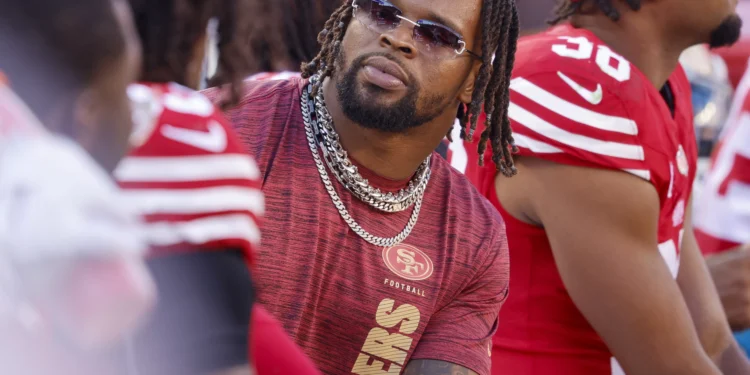 Former 49er Dre Greenlaw is hurt again, although severity is in dispute