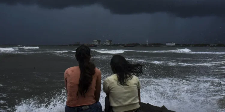 Monsoon rains arrive 8 days early in Kerala, earliest in 16 years