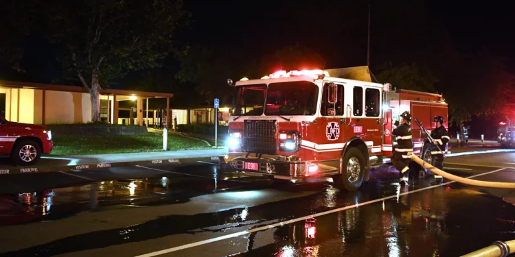 Alameda Fire Department addresses sinking ship in Oakland Estuary