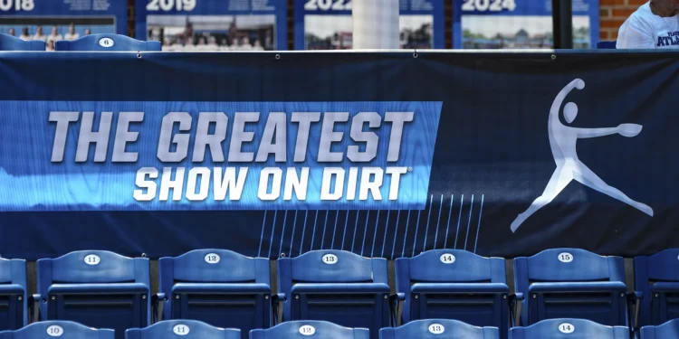 NCAA softball: Stanford, Cal win openers, Santa Clara facing elimination