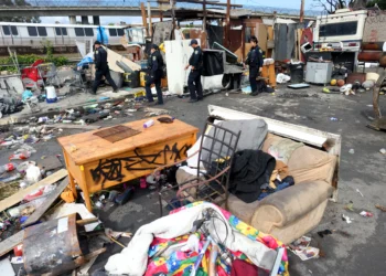 Letters: Bay Area homeless advocates must pool their resources