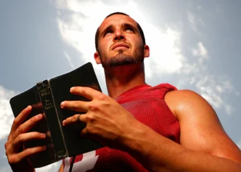From the archive: Derek Carr nearly quit football for preacher’s life before his rookie season