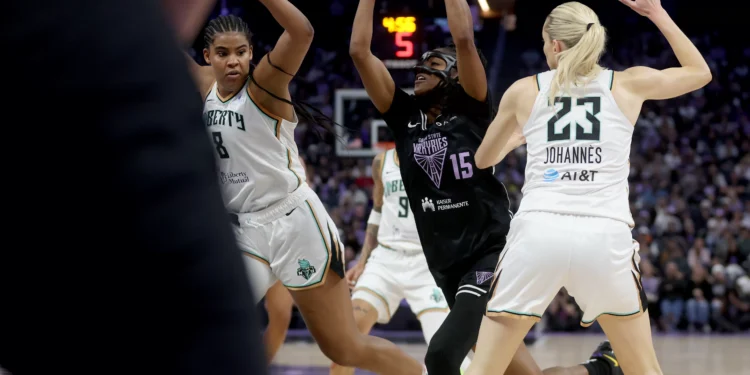 Valkyries put up fight, but fall short to Sabrina Ionescu-led Liberty at home