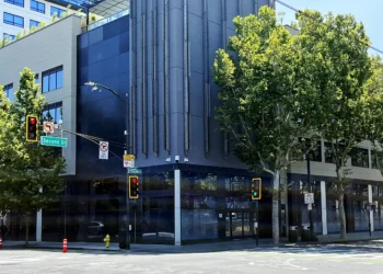 Former downtown San Jose Safeway site goes up for sale in tricky market