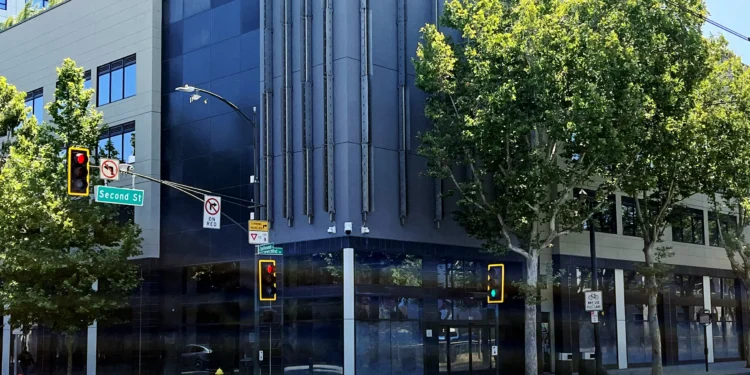 Former downtown San Jose Safeway site goes up for sale in tricky market