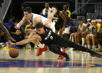 NBA Summer League takeaways: Alex Toohey has up-and-down debut for Warriors