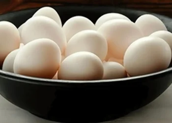 Egg prices rule firm in India on export demand, supply issues