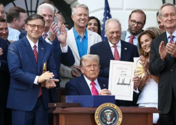 Letters: Donald Trump’s tax law is no gift to the U.S.