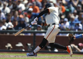 Hard-luck SF Giants fall to Dodgers in 11th inning to enter All-Star break
