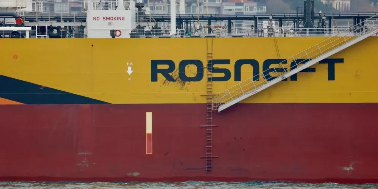 EU imposes sanctions on Rosneft’s India refinery, lowers oil price cap