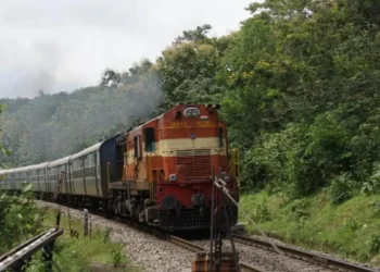 2025 Ganpati Festival: Railways to operate record 380 special train services