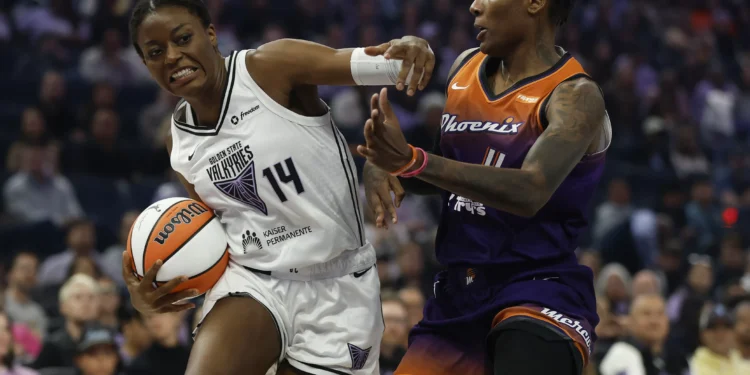 As trade deadline approaches, Valkyries remain locked in