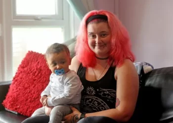 ‘I had to live in a tent even though I had a job. You lose all your dignity’